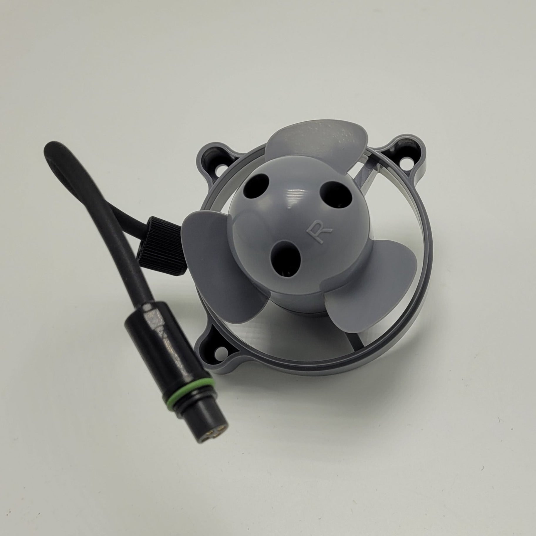 Chasing - CM600 Right Motor