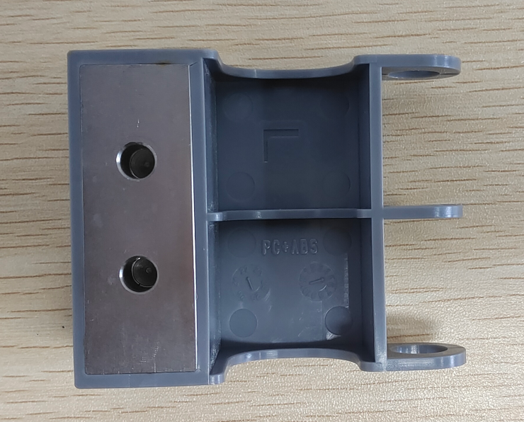 Chasing - CM600 Left Gravity Valve