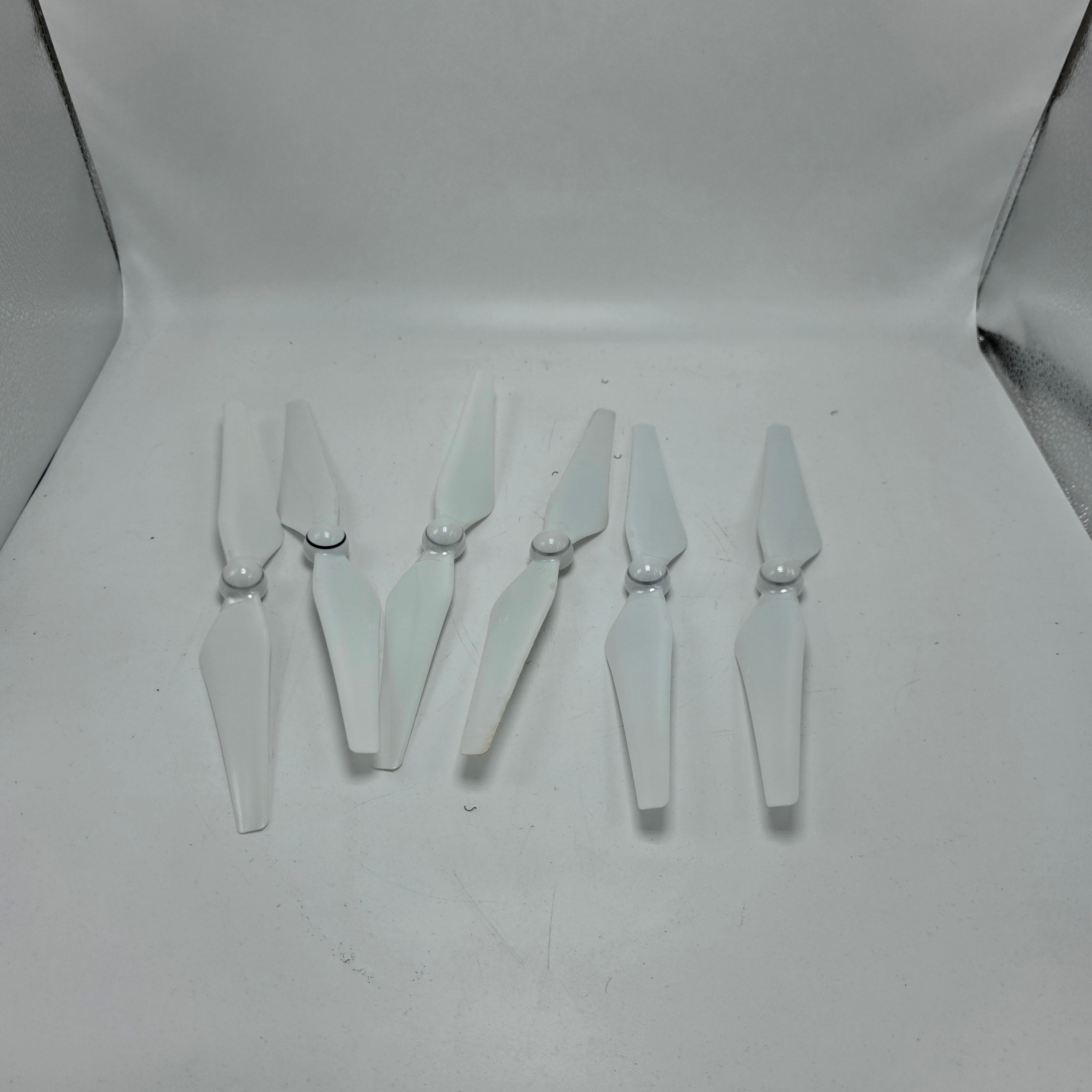 DJI - Phantom 4 Propeller 9450S - Used