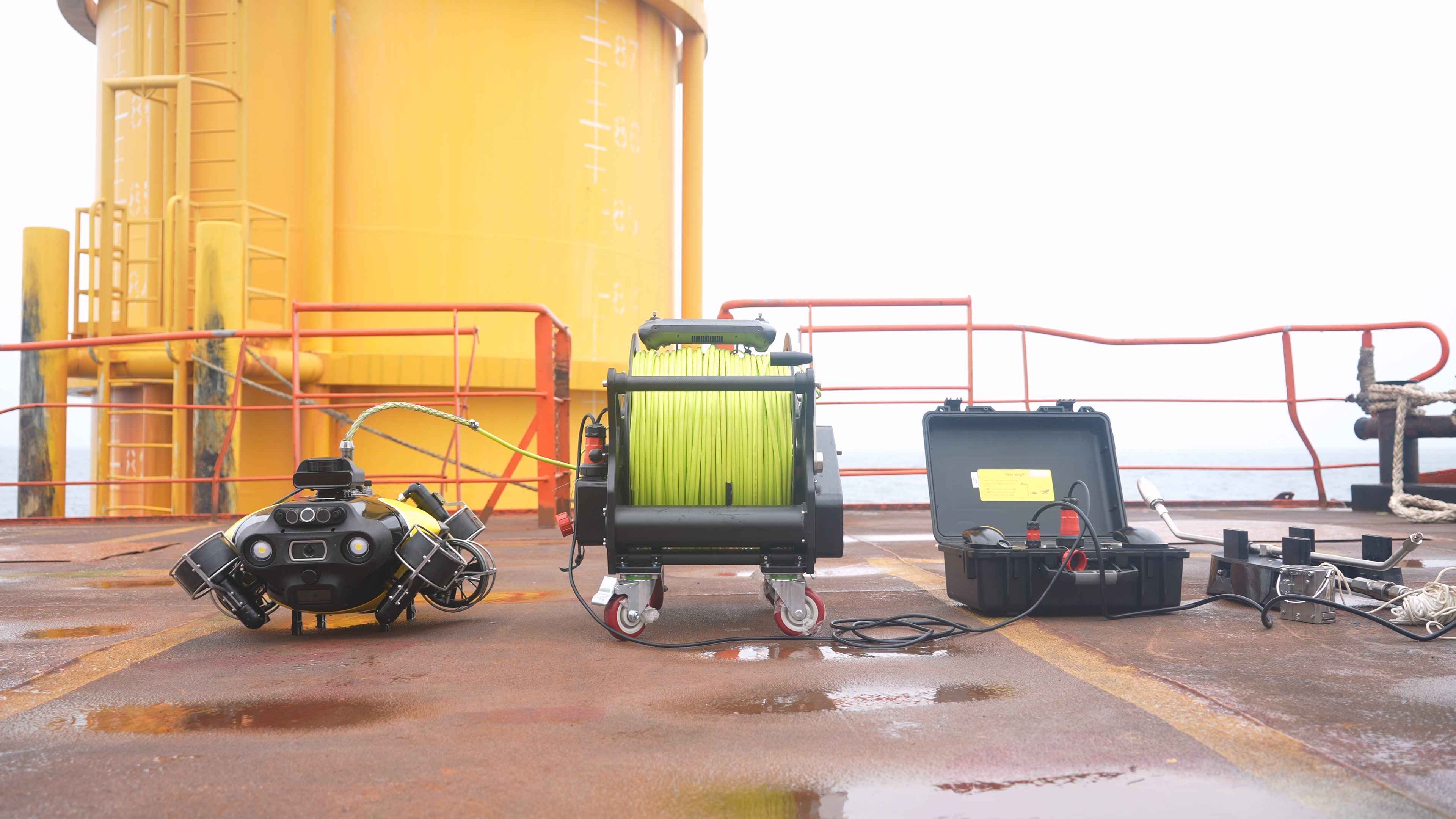 QYSEA FIFISH X1 Mission ROV – Advanced Industrial Inspection & NDT Underwater Robot